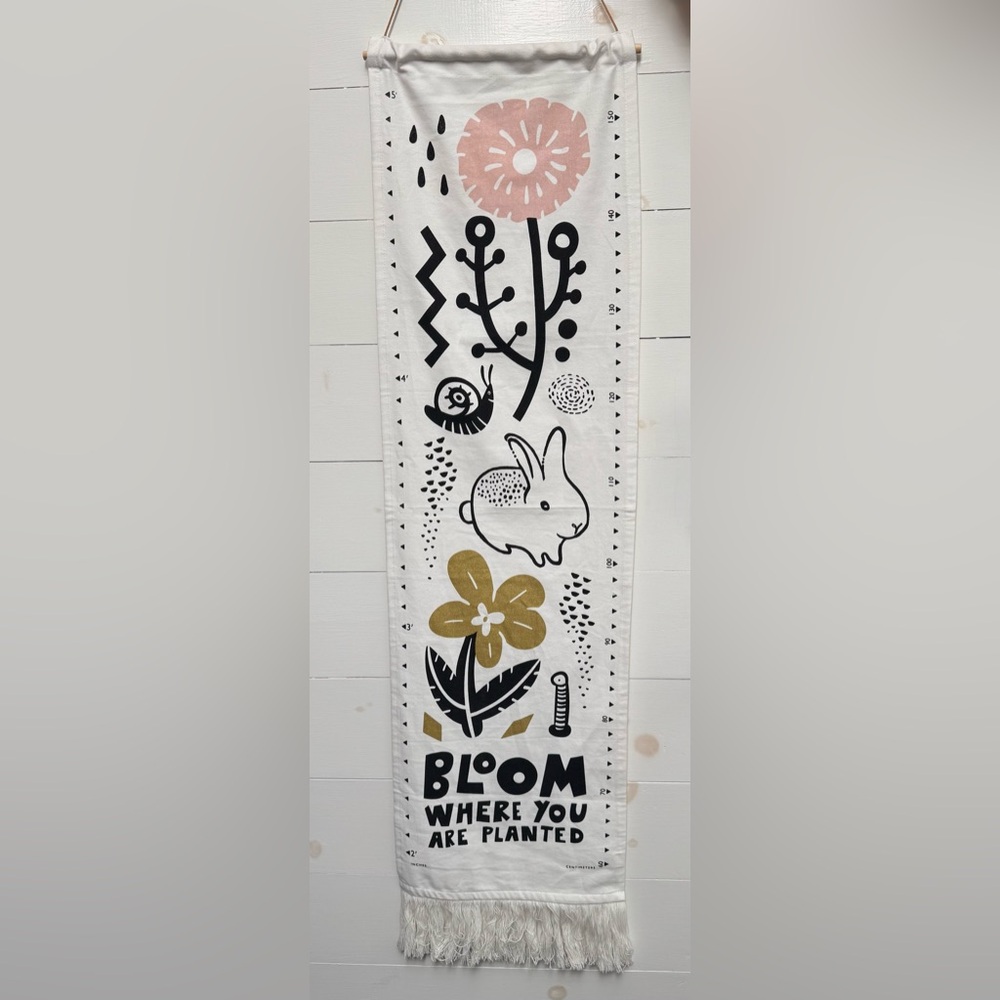 Wee Gallery Canvas Growth Chart Bloom